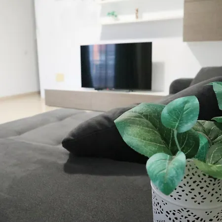 Happy Flat Tenerife * سان إيسيذرو